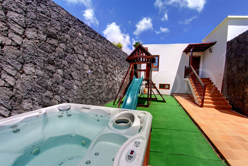 Villa Amina 26 - alquiler villa lanzarote piscina privada