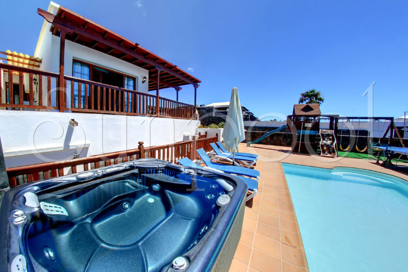 Villa Amina 43 - villas en lanzarote con piscina privada