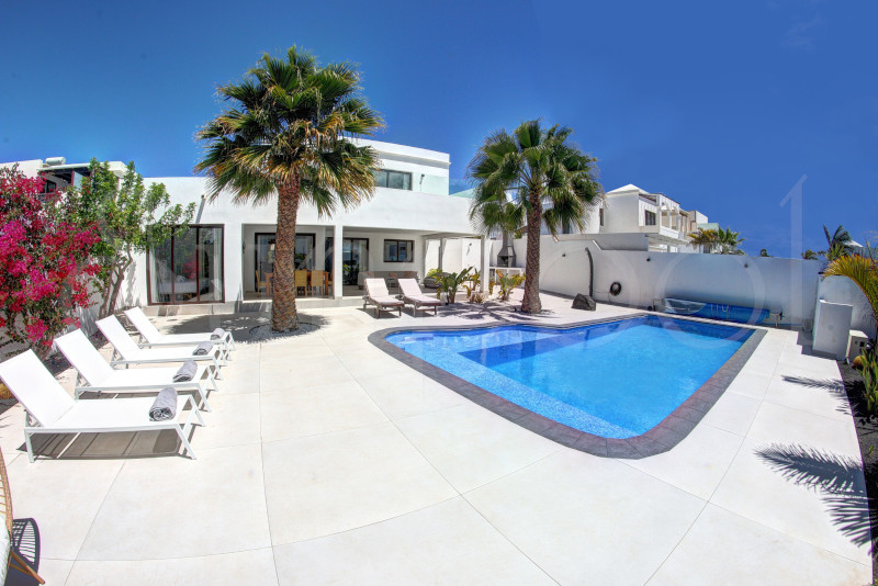Villa Buenaventura - villa en lanzarote con piscina privada