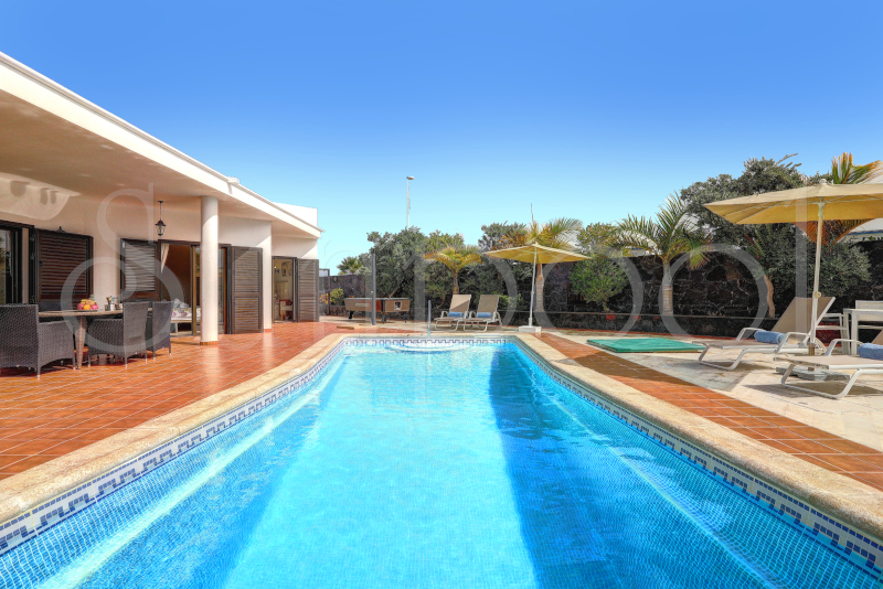 Villa Alexis - villas en lanzarote con piscina privada