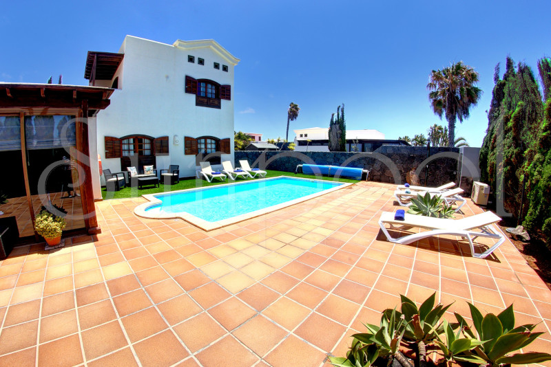 Villa Maley - villa en lanzarote con piscina privada