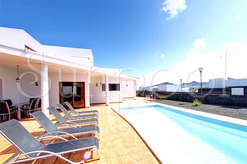 Villas Blancas 3 Villas En Playa Blanca En Lanzarote