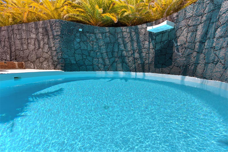 villa en lanzarote con piscina privada