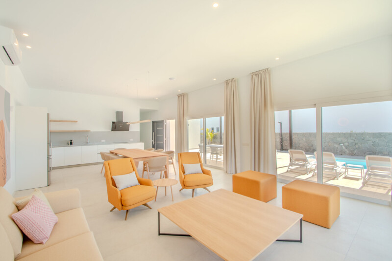 Villa Assa - villas en lanzarote con piscina climatizada