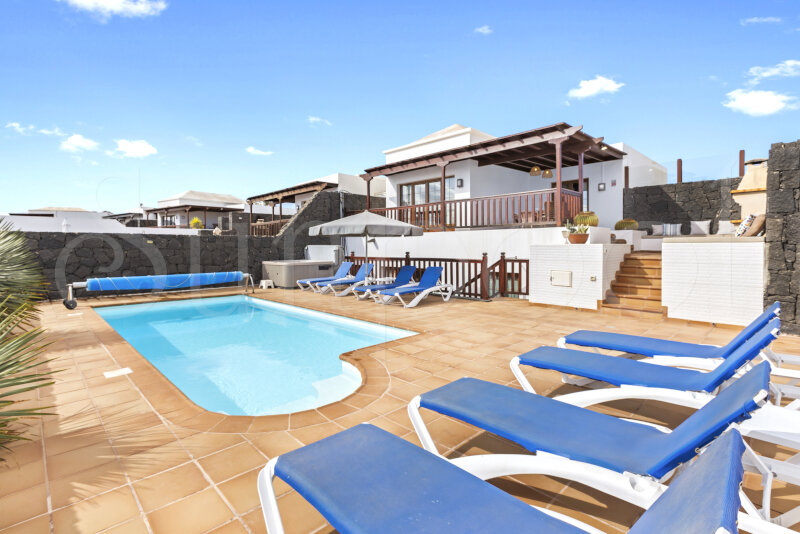 Villa Jeamir 2 - villas en lanzarote con piscina
