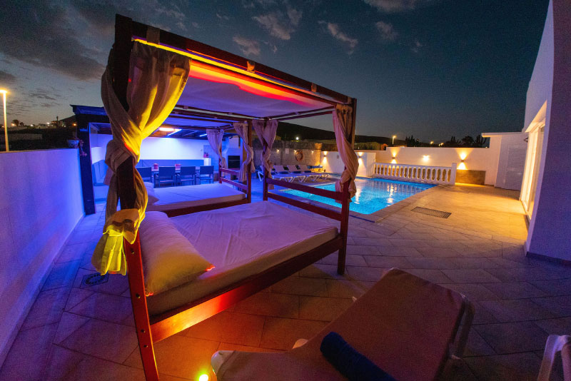 alquiler villa lanzarote piscina privada