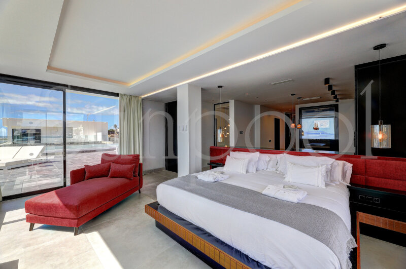 Villa Infinity - villas en lanzarote con piscina