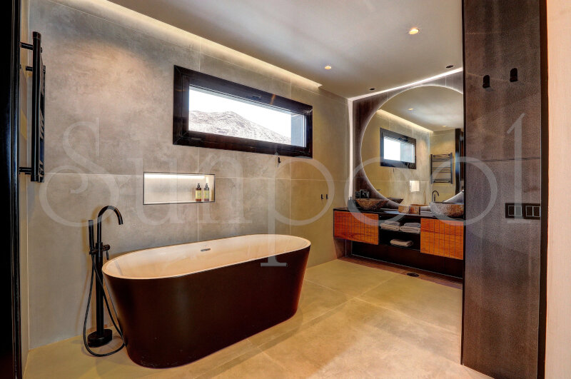 Villa Infinity - villa en lanzarote con piscina privada