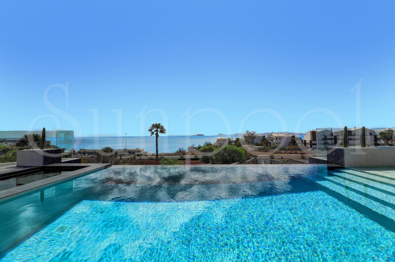 Villa Infinity - villas en lanzarote con piscina privada