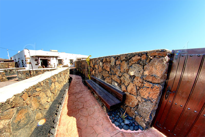 Caserío de Güime - villas en lanzarote con piscina climatizada