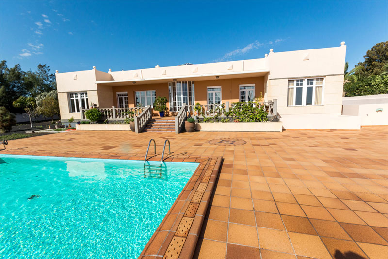 Villa Ocean - villas en lanzarote con piscina climatizada